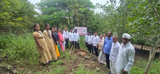 कोंढापुरी गावात खंडोबा मंदिर परिसरात वृक्षलागवड व परिसर सुशोभीकरण उपक्रम